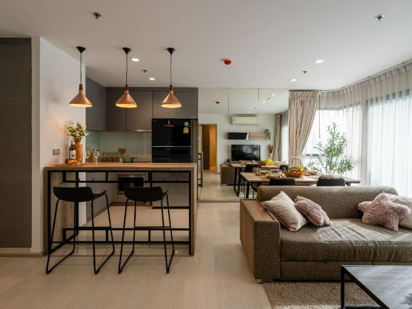 Rhythm Sukhumvit 36 - 38  (15th)