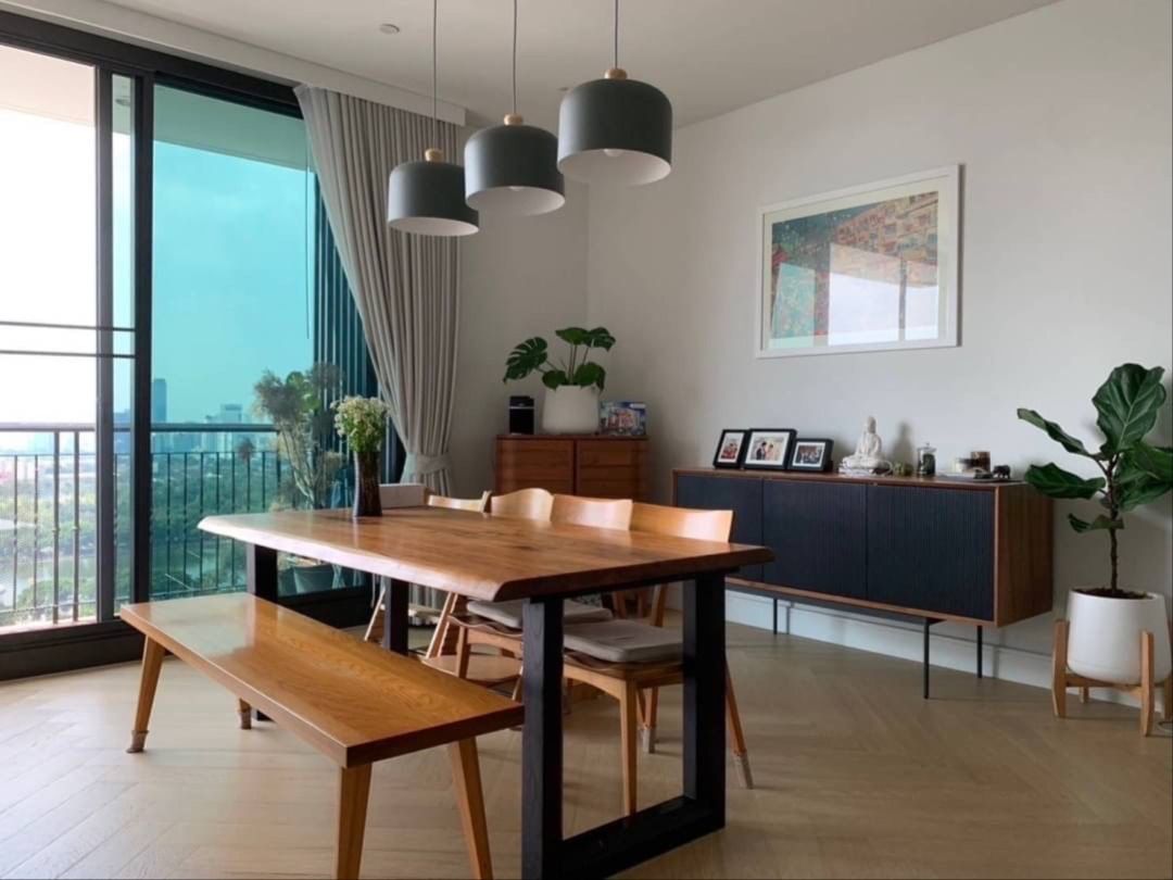 อกัสตัน สุขุมวิท 22